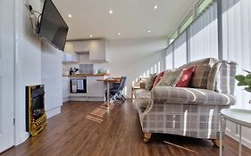 67 Broadside Holiday Chalet Near Broads & Beaches